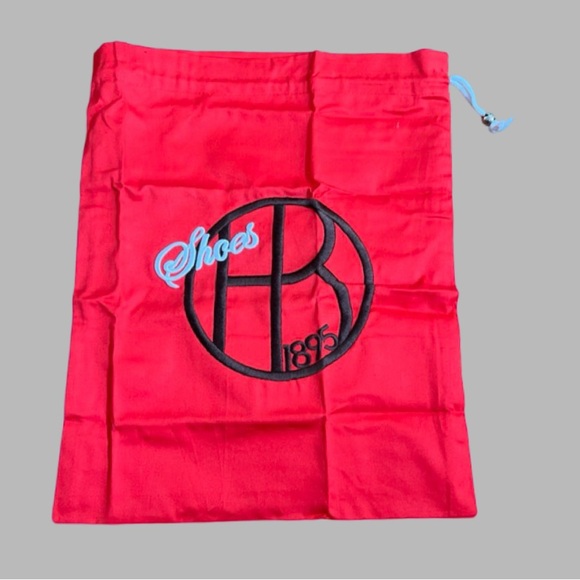 🆕 Henri Bendel Set of 3 Travel Pouches Condition: Excellent - Picture 7 of 11